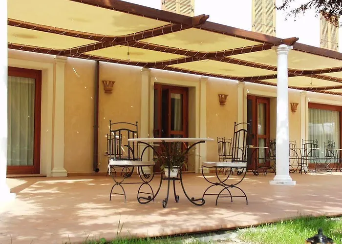 La Lampara فندق 3*